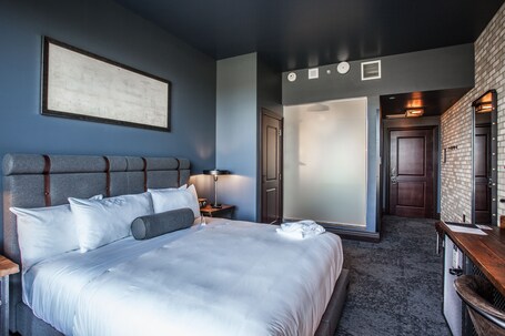 Ironworks Hotel Indy - Image 59