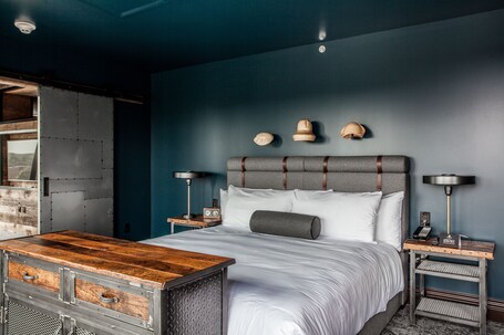 Ironworks Hotel Indy - Image 66