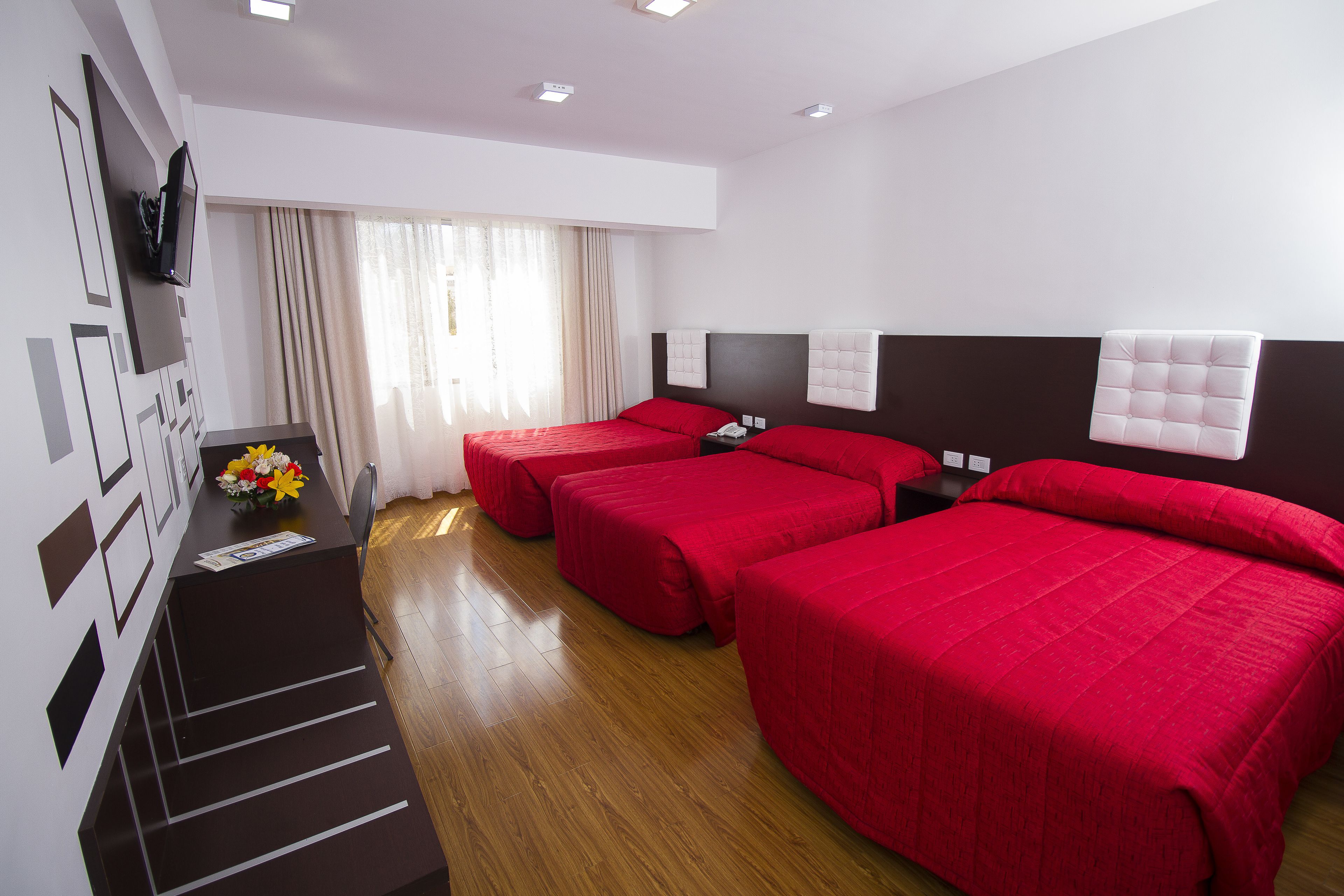 Chambre Triple Standard | Bureau, Wi-Fi gratuit