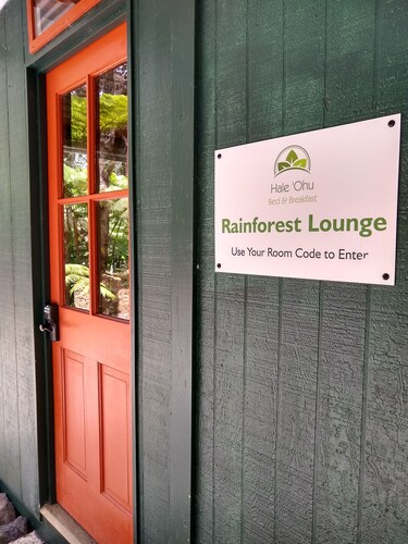 Hale 'Ohu Bed & Breakfast