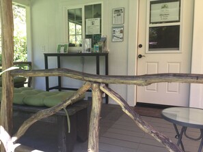 Reception - Hale 'Ohu Bed & Breakfast (Volcano)