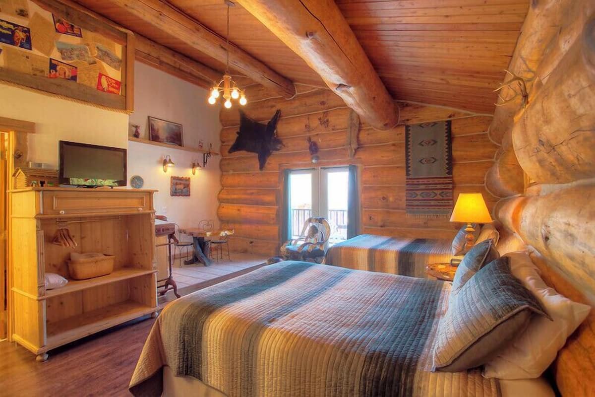 Ferienhütte, 2 Queen-Betten, Nichtraucher (Pet-friendly, Western Themed)
