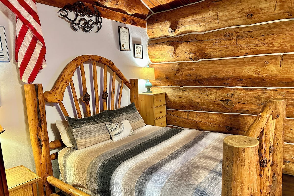 1 bedroom, soundproofing, free WiFi, bed sheets