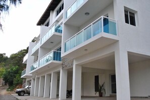 Exterior - The Vue Apartment Hotel (Cap-Haitien)