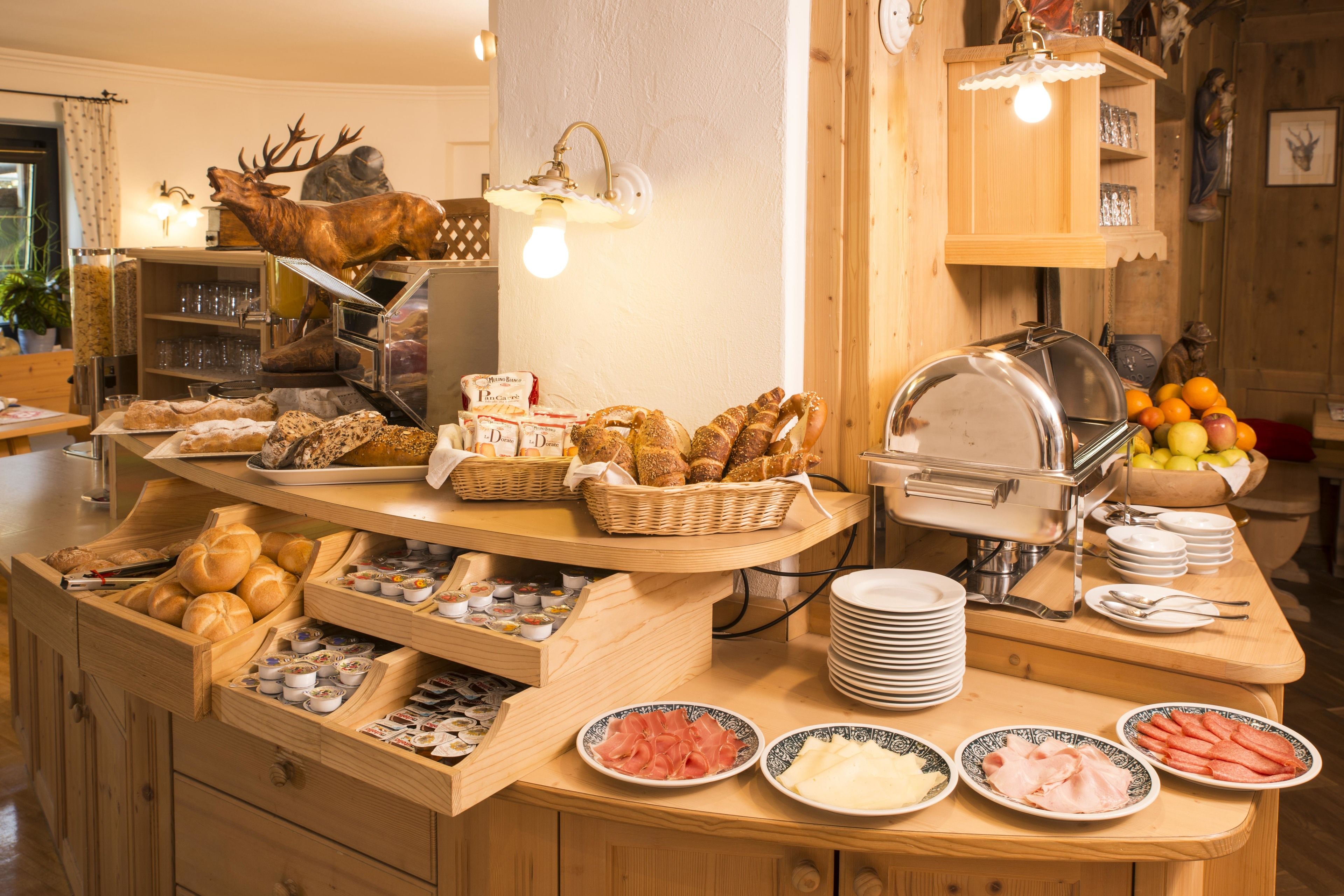 daily buffet breakfast (eur 8 per person)