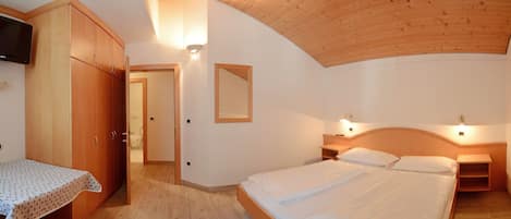 Appartamento, 2 camere da letto | Biancheria da letto di alta qualità, una cassaforte in camera