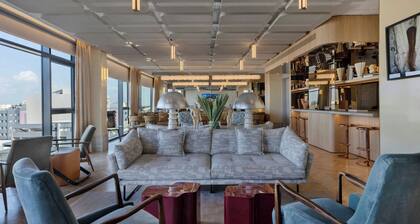 Publica Isrotel, Autograph Collection