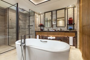 Deluxe Room, 1 Bedroom | In-room safe, desk, laptop workspace, iron/ironing board