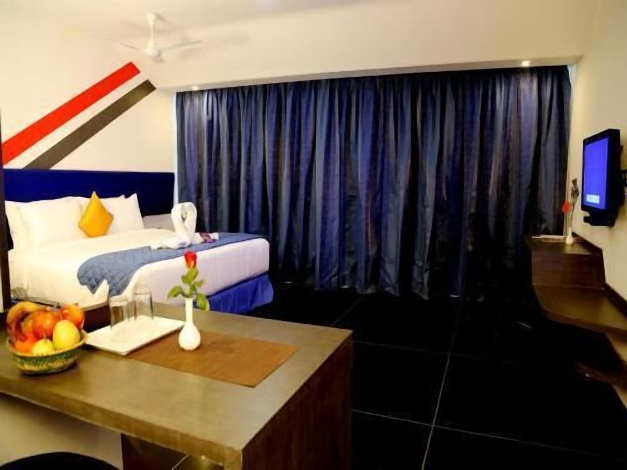 Minibar, in-room safe, desk, soundproofing