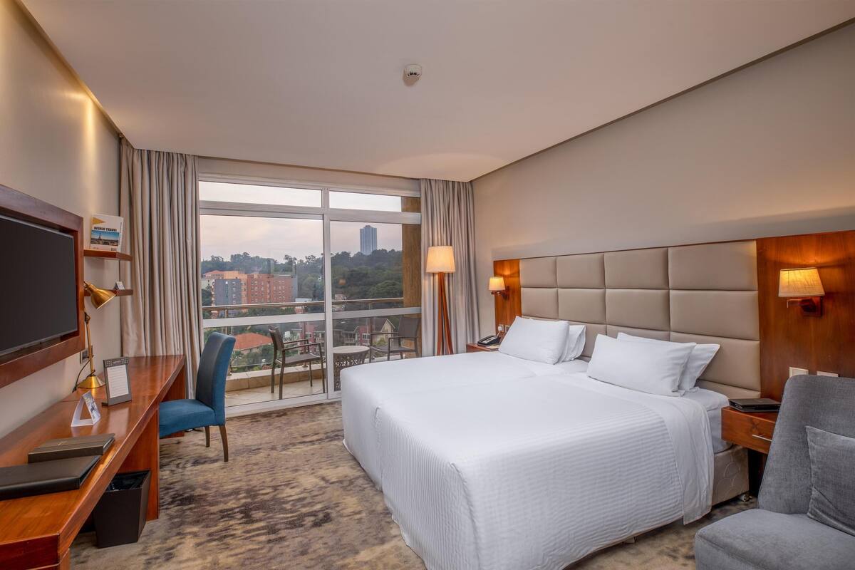 Superior kamer, 2 eenpersoonsbedden, balkon | Lakens van Egyptisch katoen, luxe beddengoed, pillowtop-bedden
