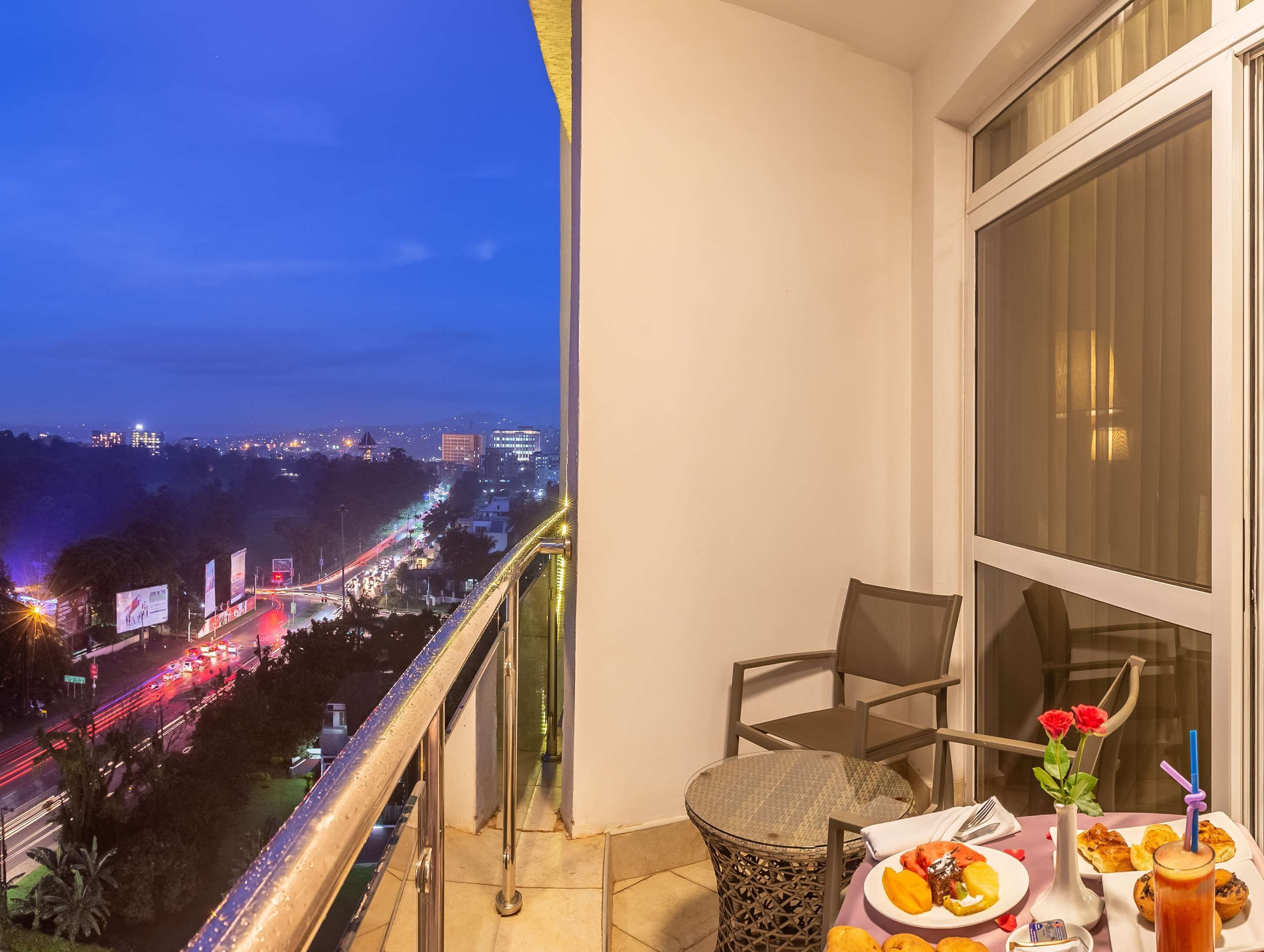 egyptian cotton sheets, premium bedding, pillow-top beds, minibar