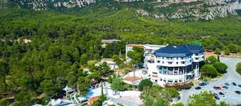 Hotel Bruc
