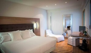 Room - Hotel Bruc (El Bruc)