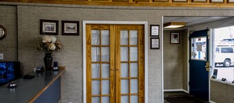 Lakeview Lodge Motel