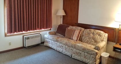Diplomat Motel