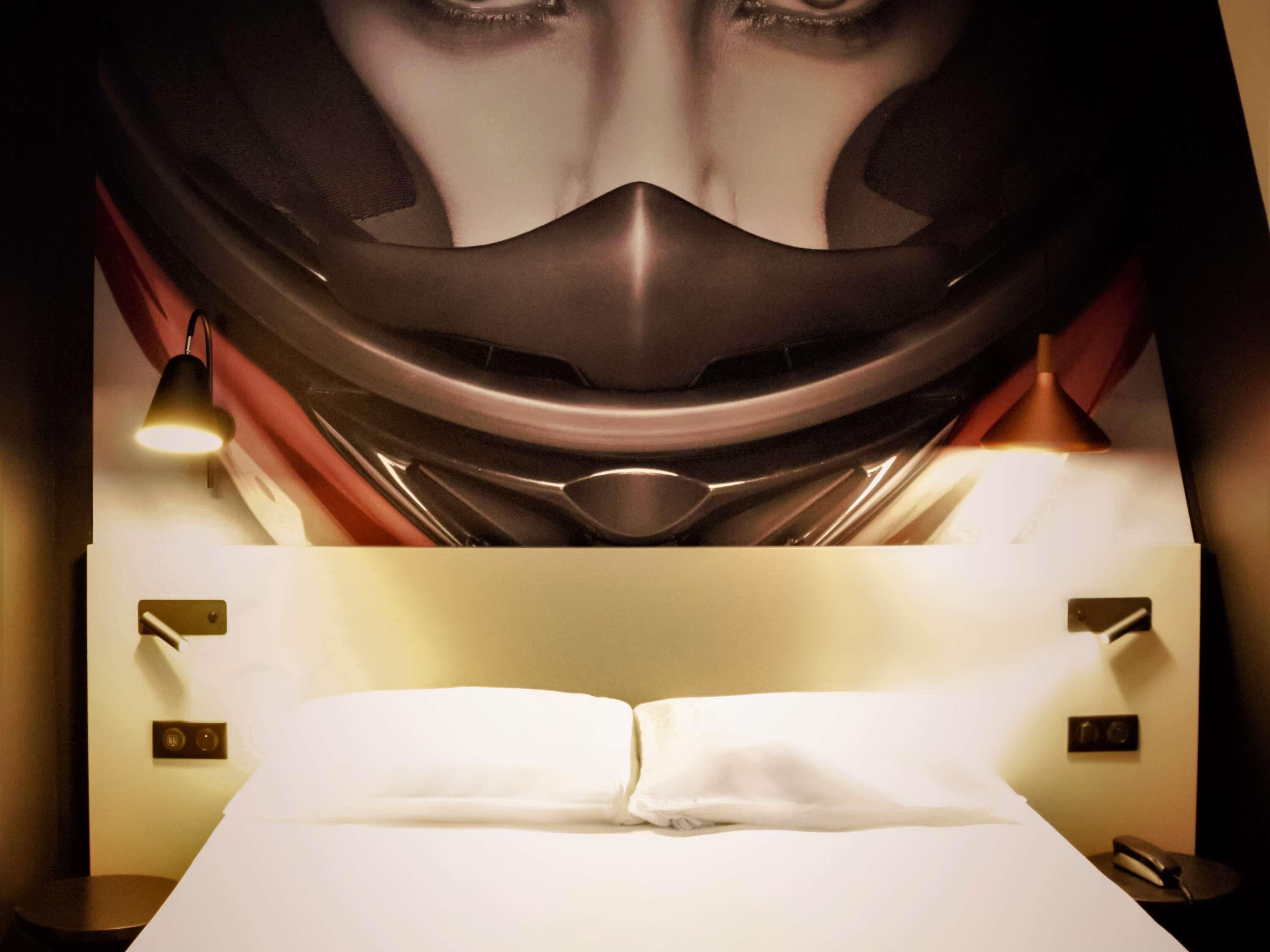 Standardzimmer, 1 Doppelbett | 1 Schlafzimmer, Pillowtop-Betten, Zimmersafe, Schreibtisch