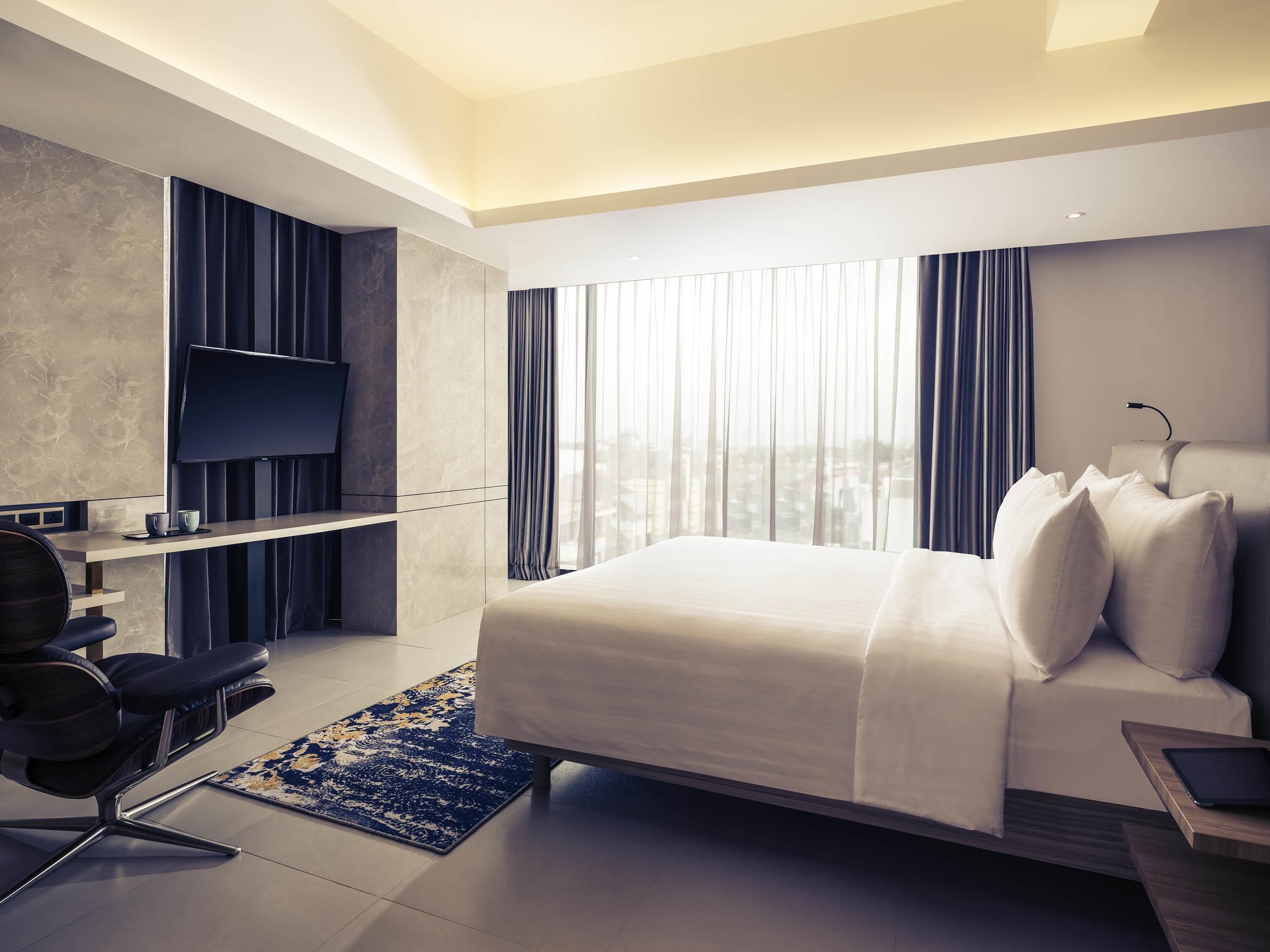 Suite Exécutive, 1 grand lit | Minibar, coffres-forts dans les chambres, bureau