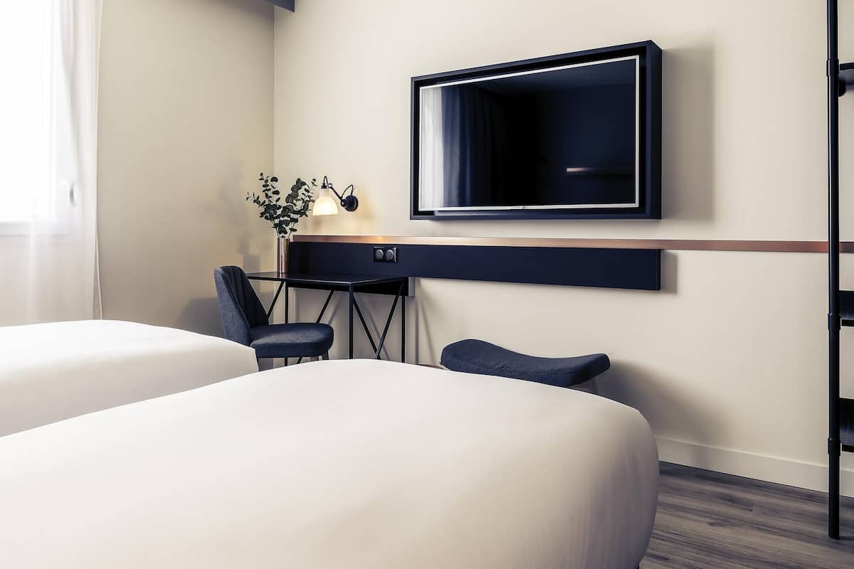Chambre Standard, 2 lits une place