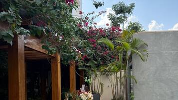 Phòng Deluxe | Hiên