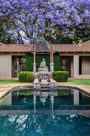 Outdoor pool, pool umbrellas, pool loungers