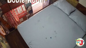 Chambre Double, 1 grand lit