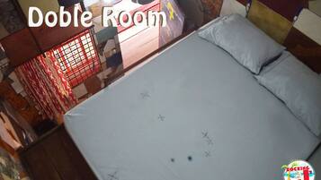 1 bedroom, premium bedding, minibar, desk