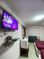 Standard Triple Room | Blackout drapes, WiFi (free)
