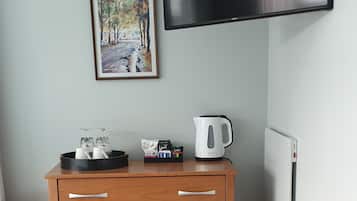 Phòng đôi Superior, 1 giường cỡ queen (Room 2) | Bàn ủi/dụng cụ ủi quần áo, nôi (giường cho trẻ sơ sinh) miễn phí