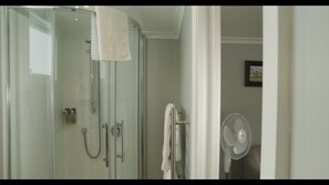 Camera Superior con 2 letti singoli (Room 4) | Doccia