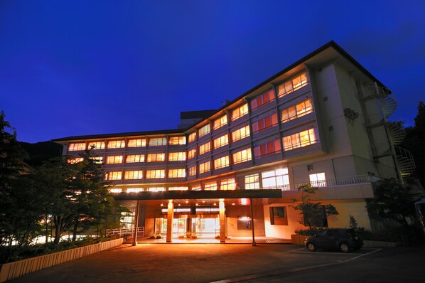 Front of property – evening/night
