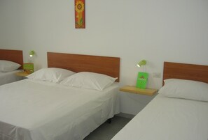 1 habitación y caja de seguridad en la habitación