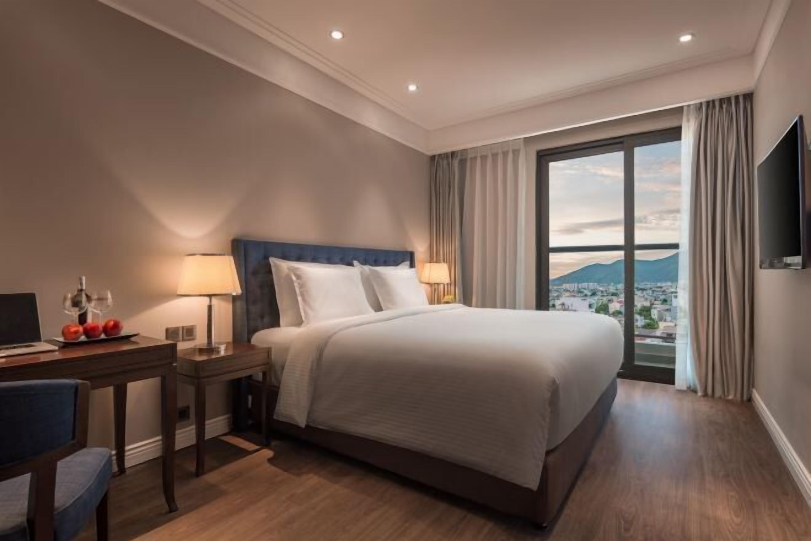 1 chambre, coffres-forts dans les chambres, bureau