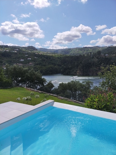 Douro Valley With Family