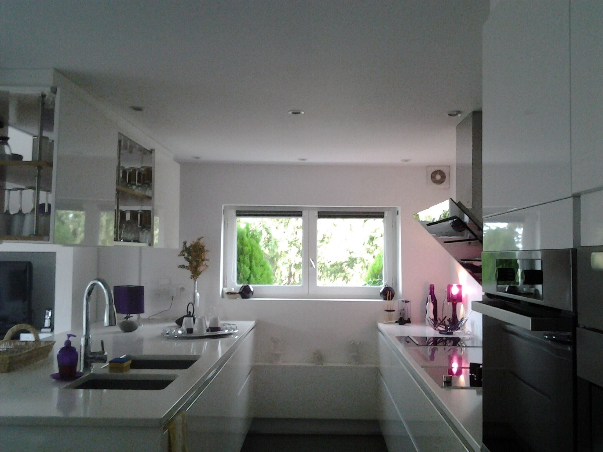 冰箱、微波炉、烤箱、炉灶