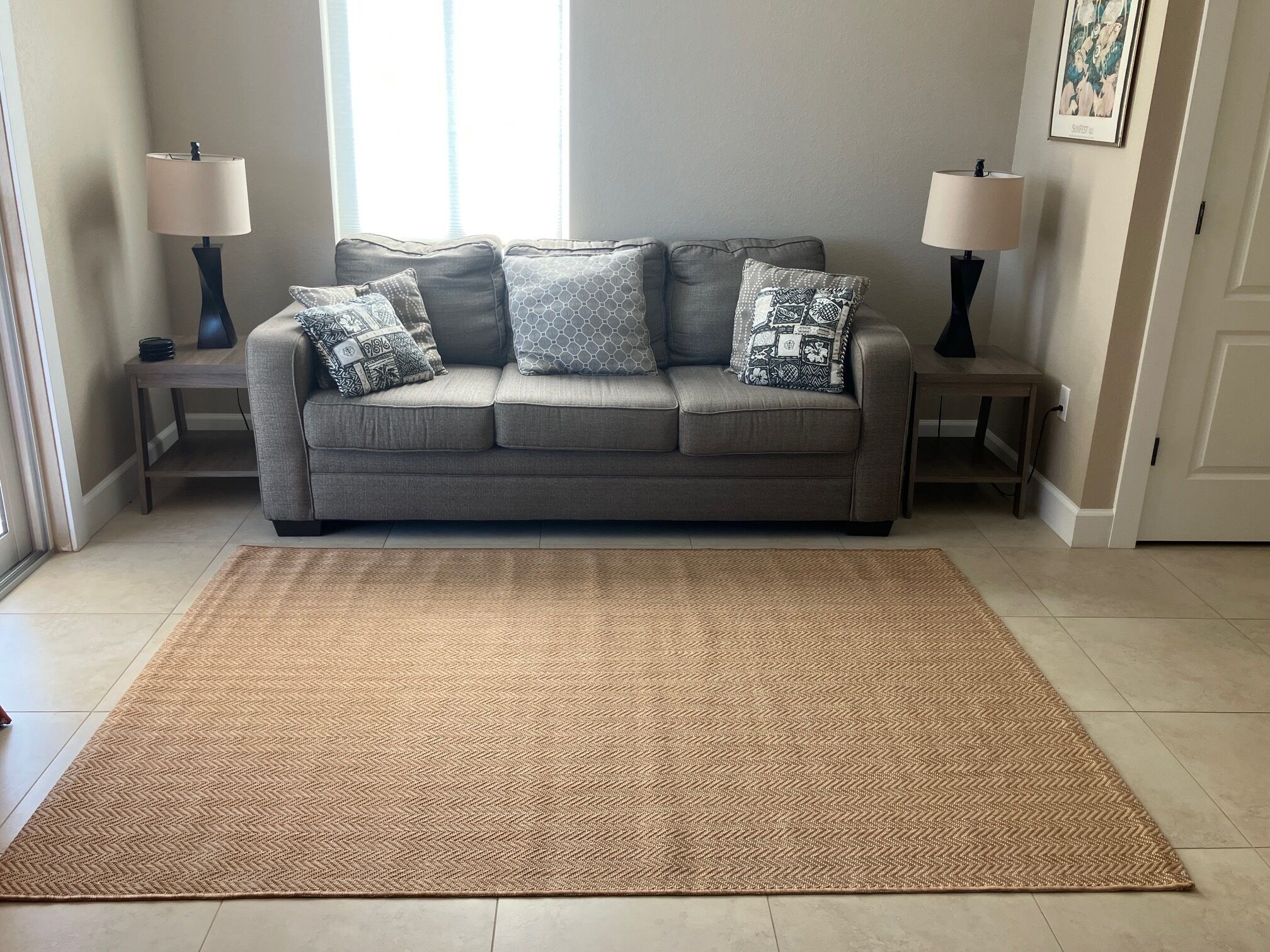 电视、书、立体声音响