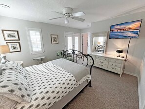 3 habitaciones, escritorio, tabla de planchar con plancha y wifi gratis 