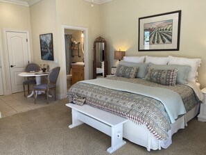 1 多间卧室、客房内保险箱、熨斗/熨衣板、免费 WiFi