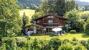 Exterior - Large chalet, panoramic view et good furnishings 1100m height 2km from La Clusaz (Saint Jean de Sixt)