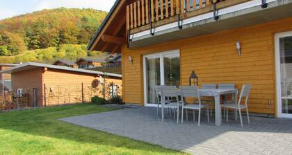 Fertientraumhaus on the beautiful lake Waldsee Rieden