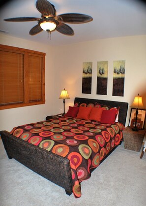 3 bedrooms, WiFi, bed sheets - ***BEST RATE 3bed/2bath SLEEPS 6***  GREAT LOCATION - CLOSE TO ALL SKI AREAS (Truckee)