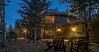 Thanksgiving is OPEN! Private,Peaceful,Alpine Luxury on 3 Acres. ~FREE Parking~