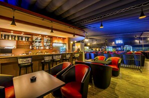 Serves breakfast, lunch and dinner - Levan Hotel (Phu Quoc)