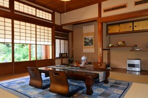 In-room dining - Kotorian (Asuka)