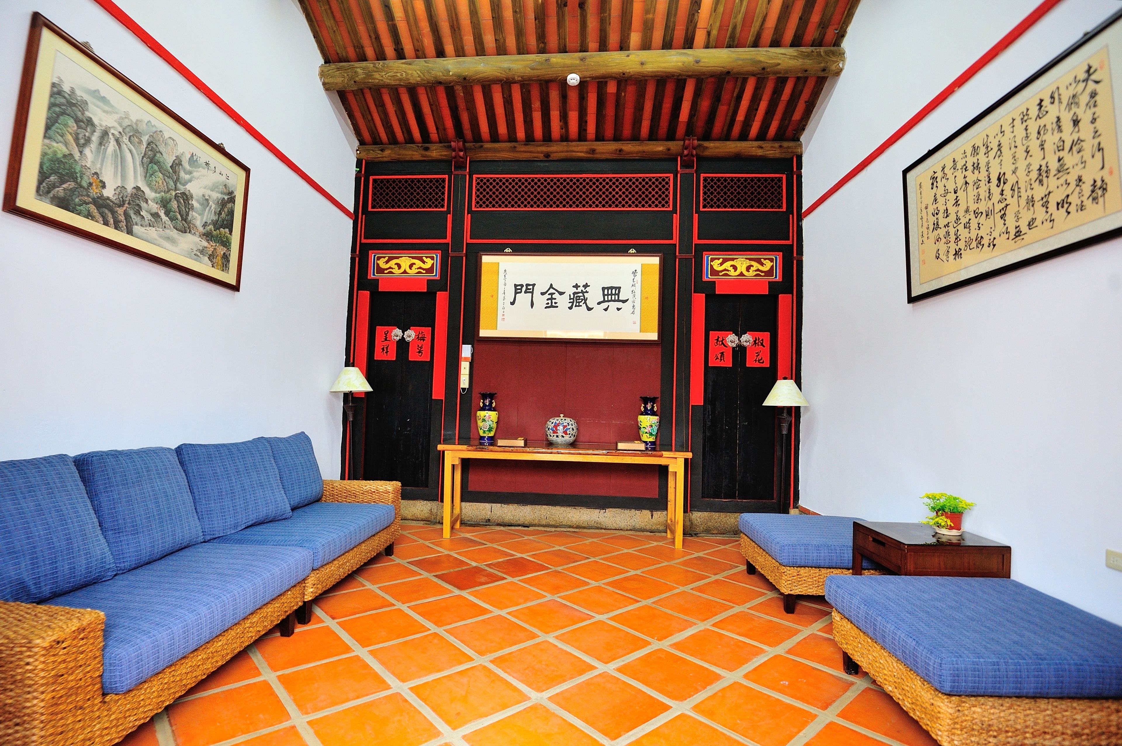 Lobby sitting area