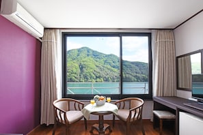 Full Moon Standard | Vue de la chambre