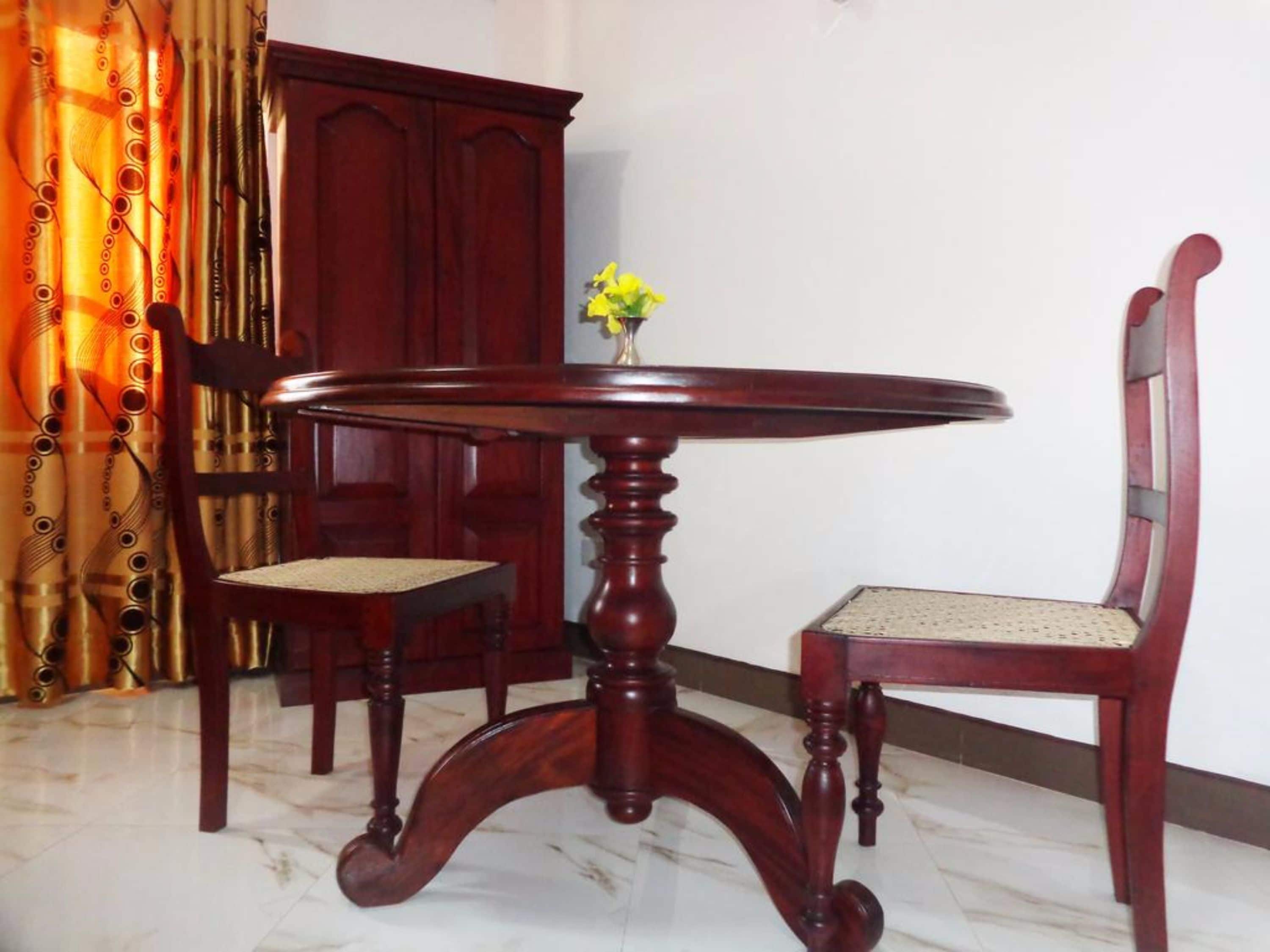 In-room safe, desk, soundproofing, iron/ironing board