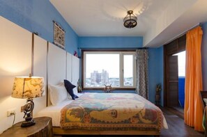 Desk, blackout curtains, rollaway beds, free WiFi
