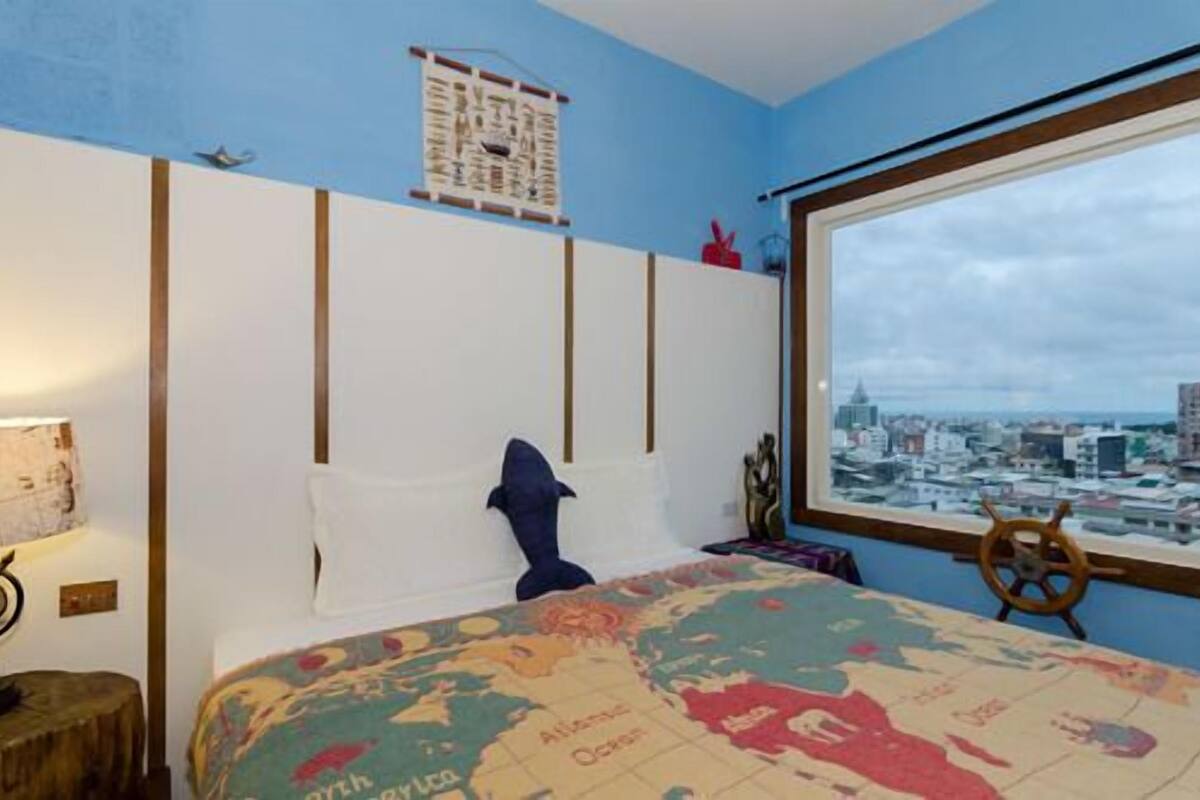 Desk, blackout curtains, rollaway beds, free WiFi