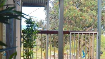 6 Bed Bunk Family Gamping Tent | Terrace/patio