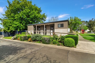 Traralgon Holiday Village